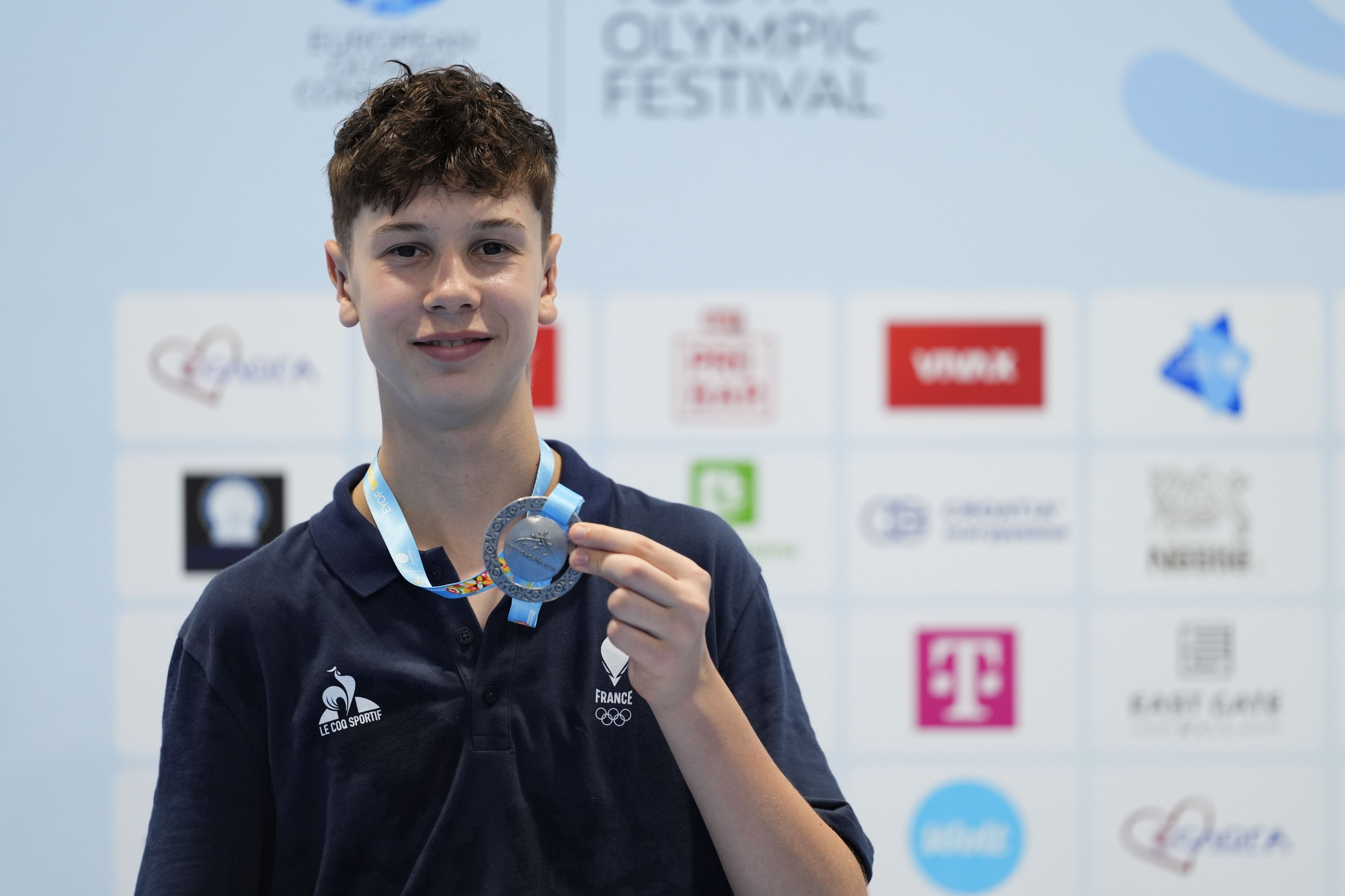 Noah Vitel, médaillé d'argent en tennis de table - simple (H)